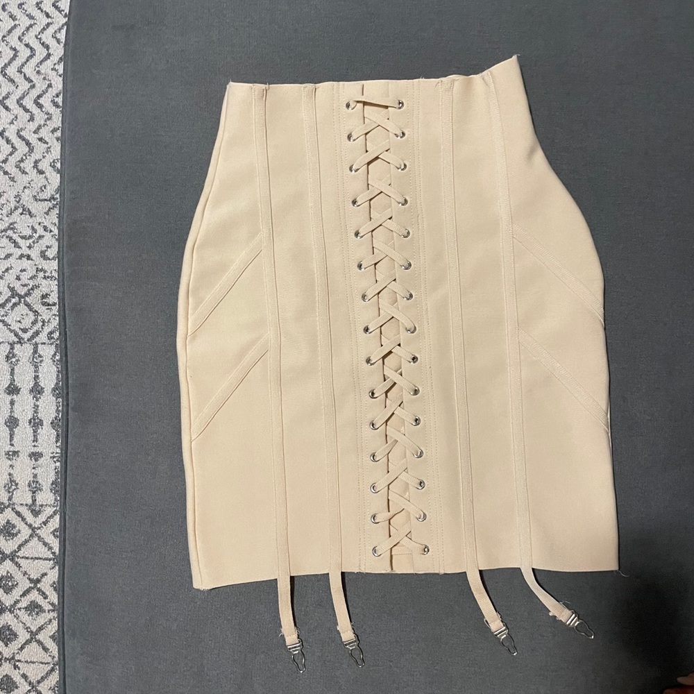 Curvy Nude Skirt